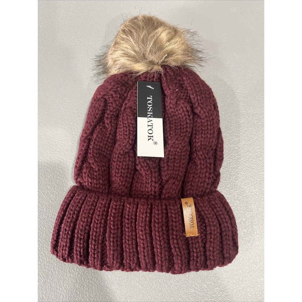 TOSKATOK Ladies Chunky Soft Cable Knit Hat with Cozy Fleece Liner, Detachable Po